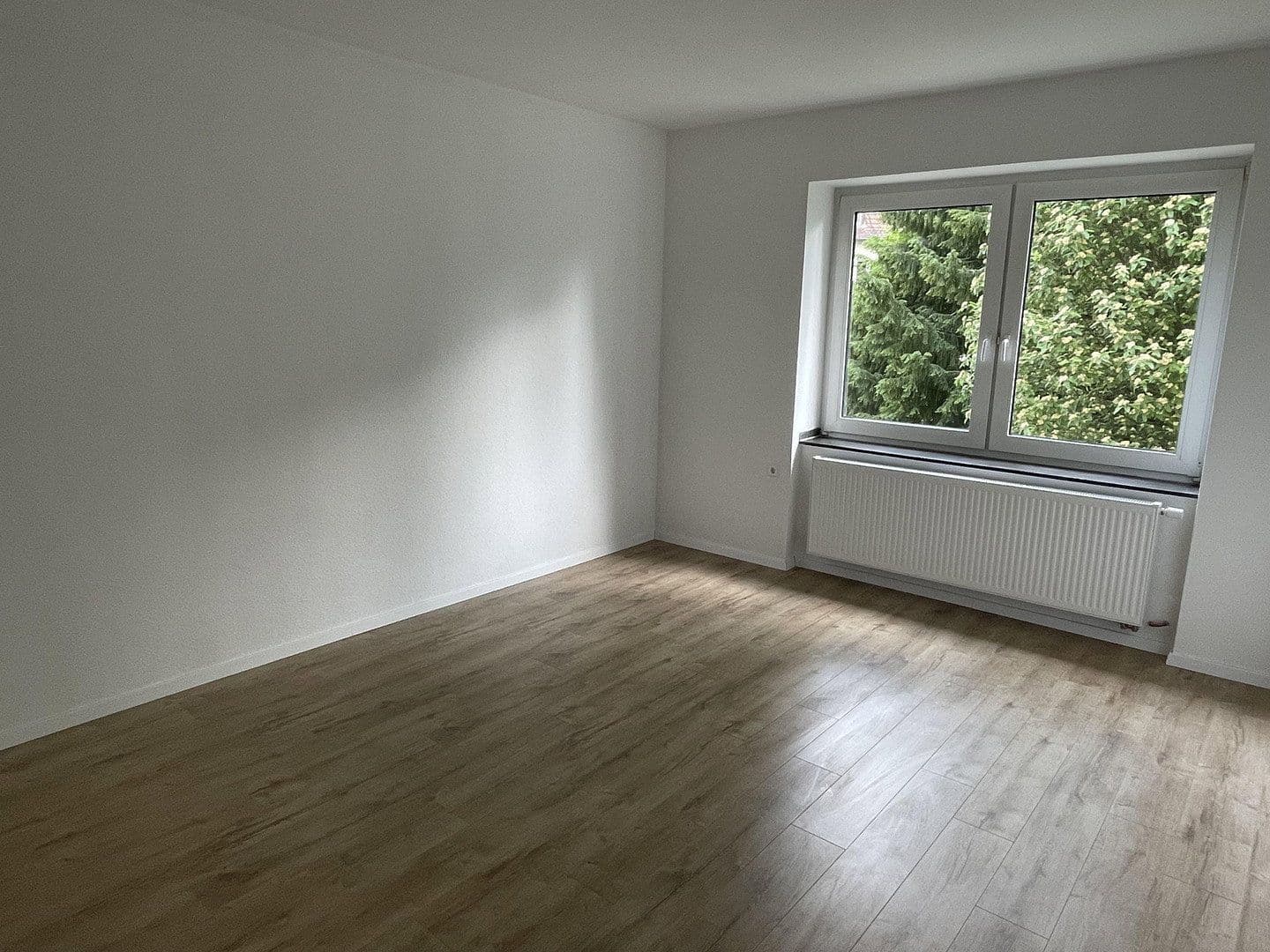 Prenájom bytu 3-izbový 90 m², Märkische Straße 171, Dortmund, Severné Porýnie - Westfálsko Prenájom bytu 3-izbový 90 m², Märkische Straße 171, Dortmund, Severné Porýnie - Westfálsko