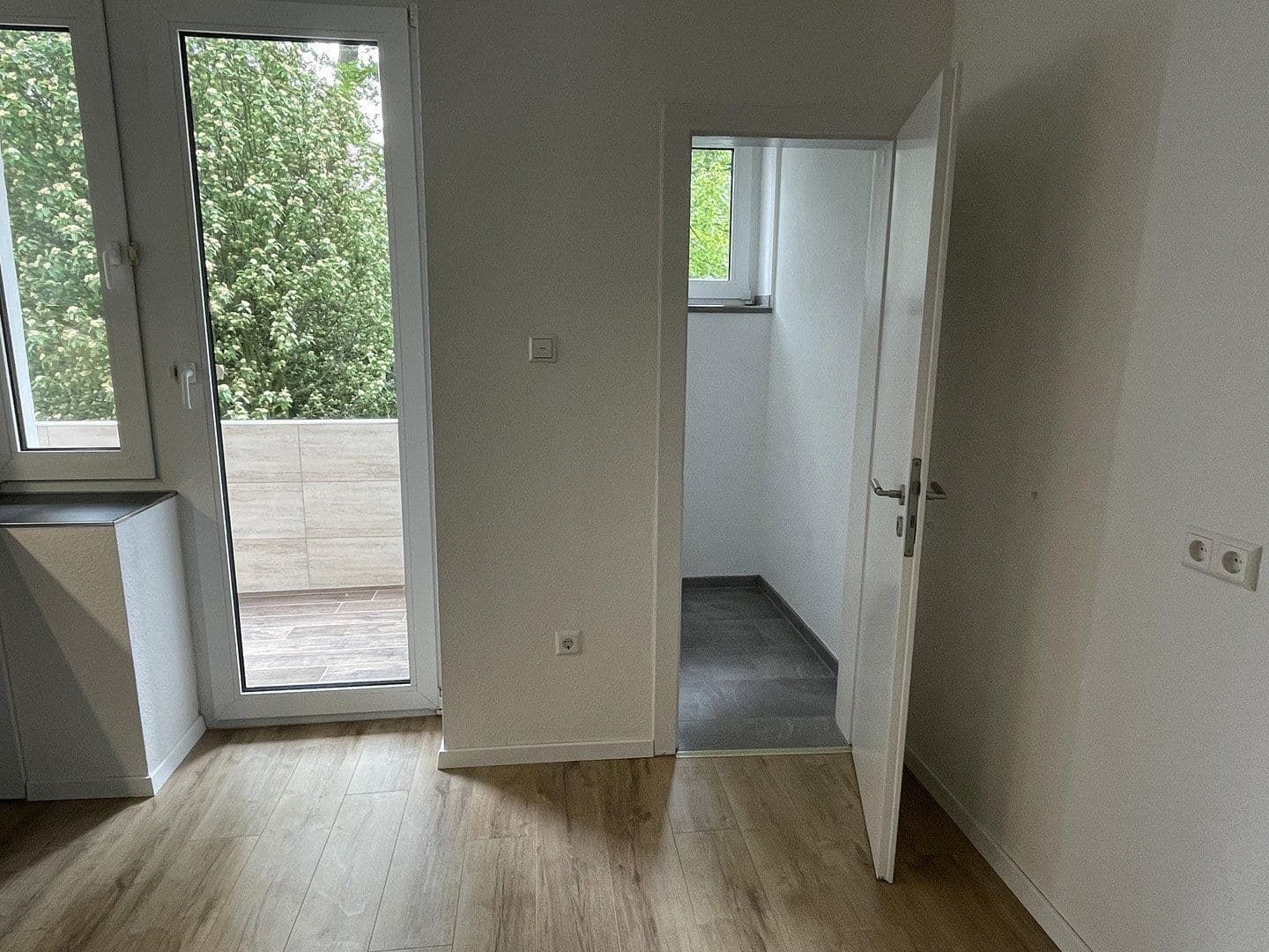 Prenájom bytu 3-izbový 90 m², Märkische Straße 171, Dortmund, Severné Porýnie - Westfálsko Prenájom bytu 3-izbový 90 m², Märkische Straße 171, Dortmund, Severné Porýnie - Westfálsko