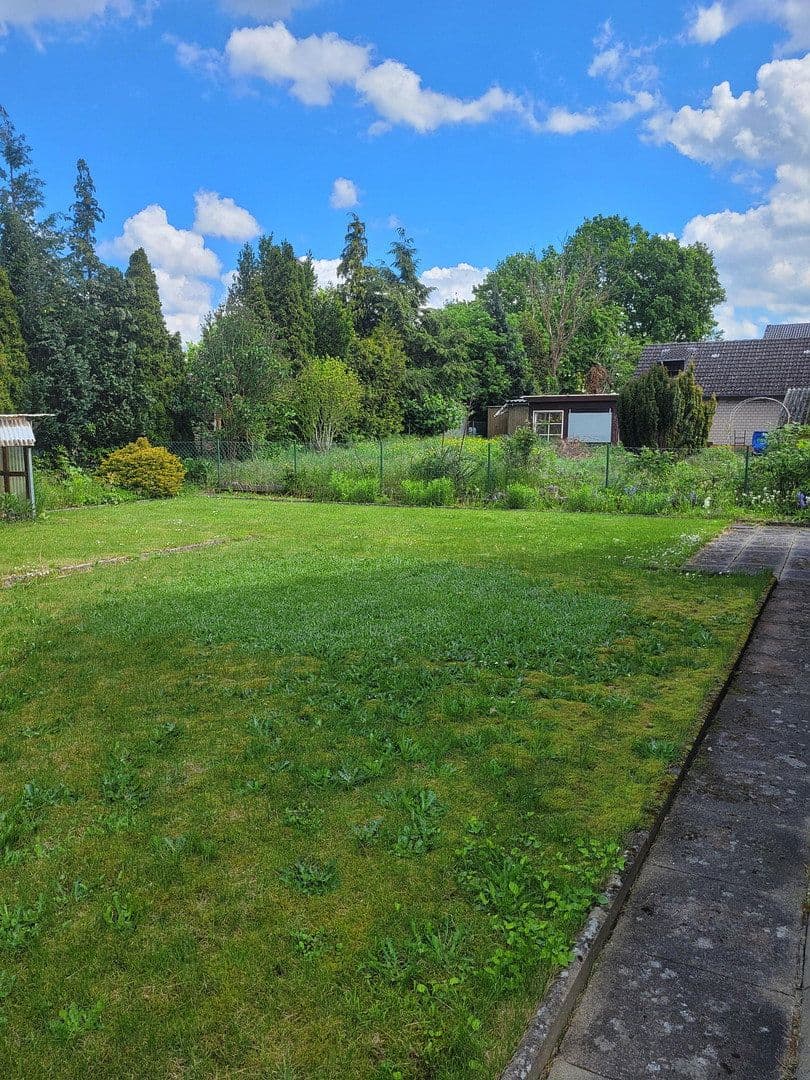 Predaj domu 136 m², pozemok 730 m², Schwülper, Dolné Sasko Predaj domu 136 m², pozemok 730 m², Schwülper, Dolné Sasko