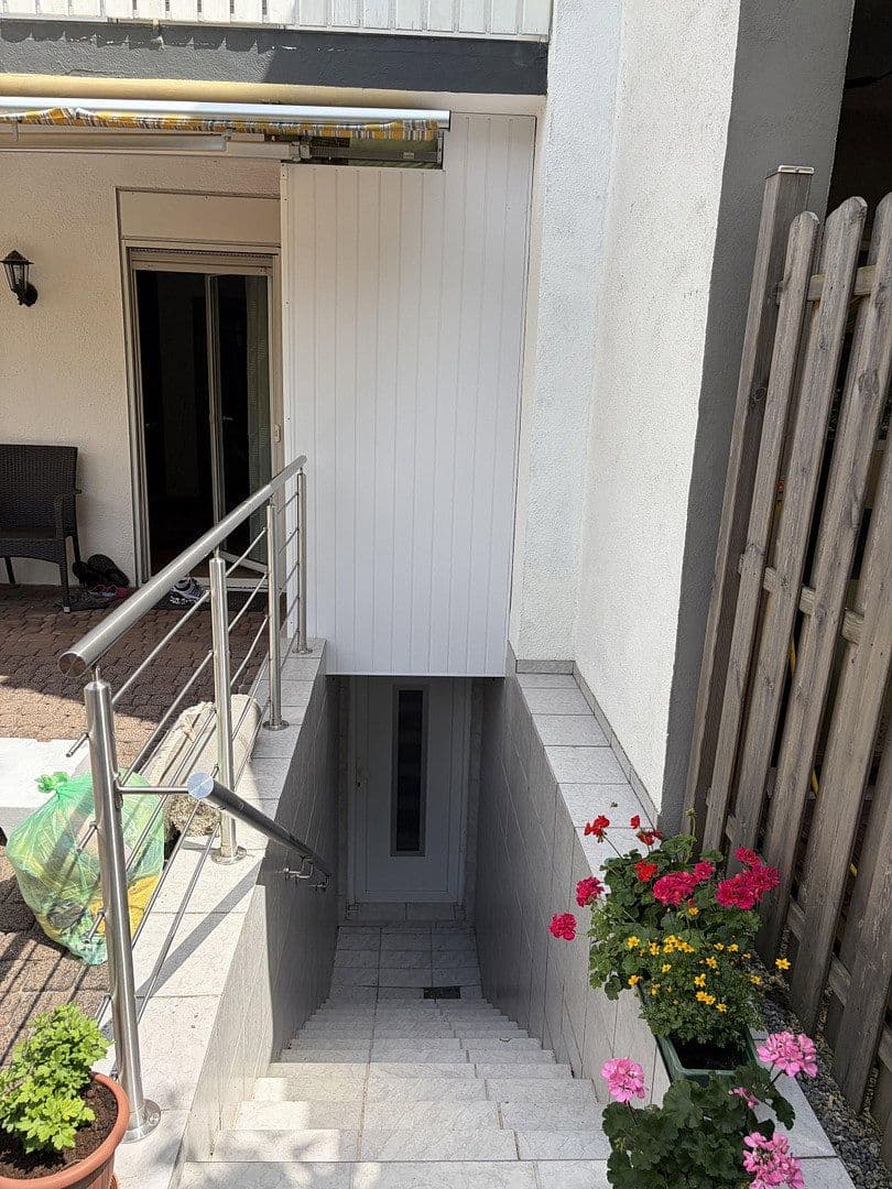 Predaj domu 121 m², pozemok 216 m², Mainaschaff, Bavorsko Predaj domu 121 m², pozemok 216 m², Mainaschaff, Bavorsko