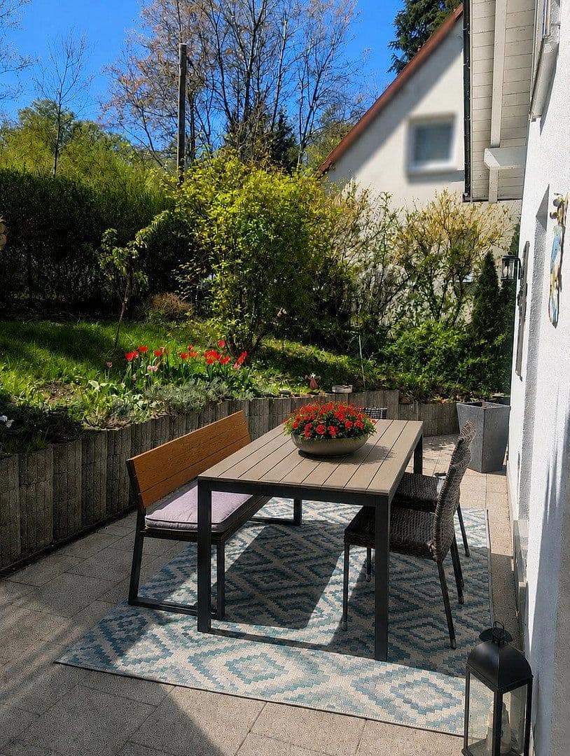 Predaj domu 165 m², pozemok 878 m², Kirchseeon, Bavorsko Predaj domu 165 m², pozemok 878 m², Kirchseeon, Bavorsko