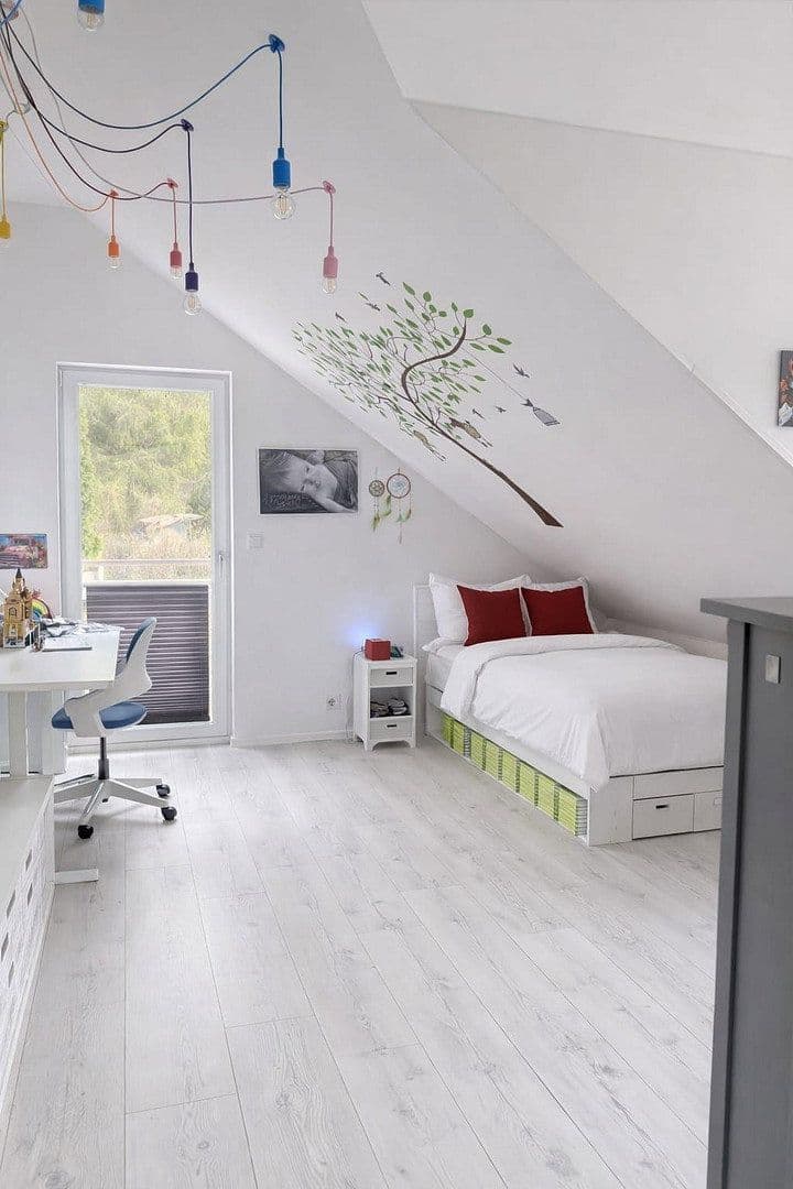 Predaj domu 165 m², pozemok 878 m², Kirchseeon, Bavorsko Predaj domu 165 m², pozemok 878 m², Kirchseeon, Bavorsko