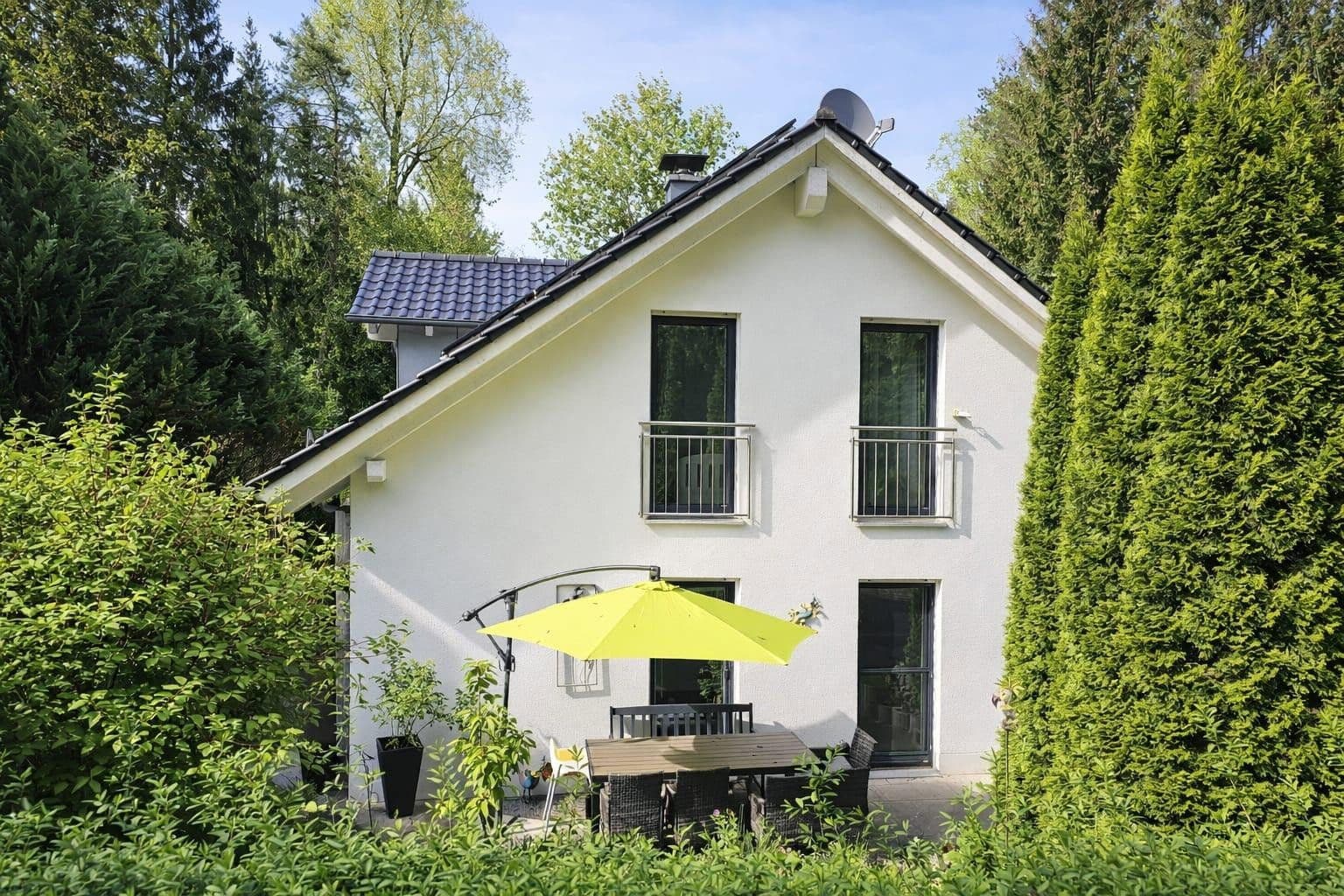 Predaj domu 165 m², pozemok 878 m², Kirchseeon, Bavorsko Predaj domu 165 m², pozemok 878 m², Kirchseeon, Bavorsko