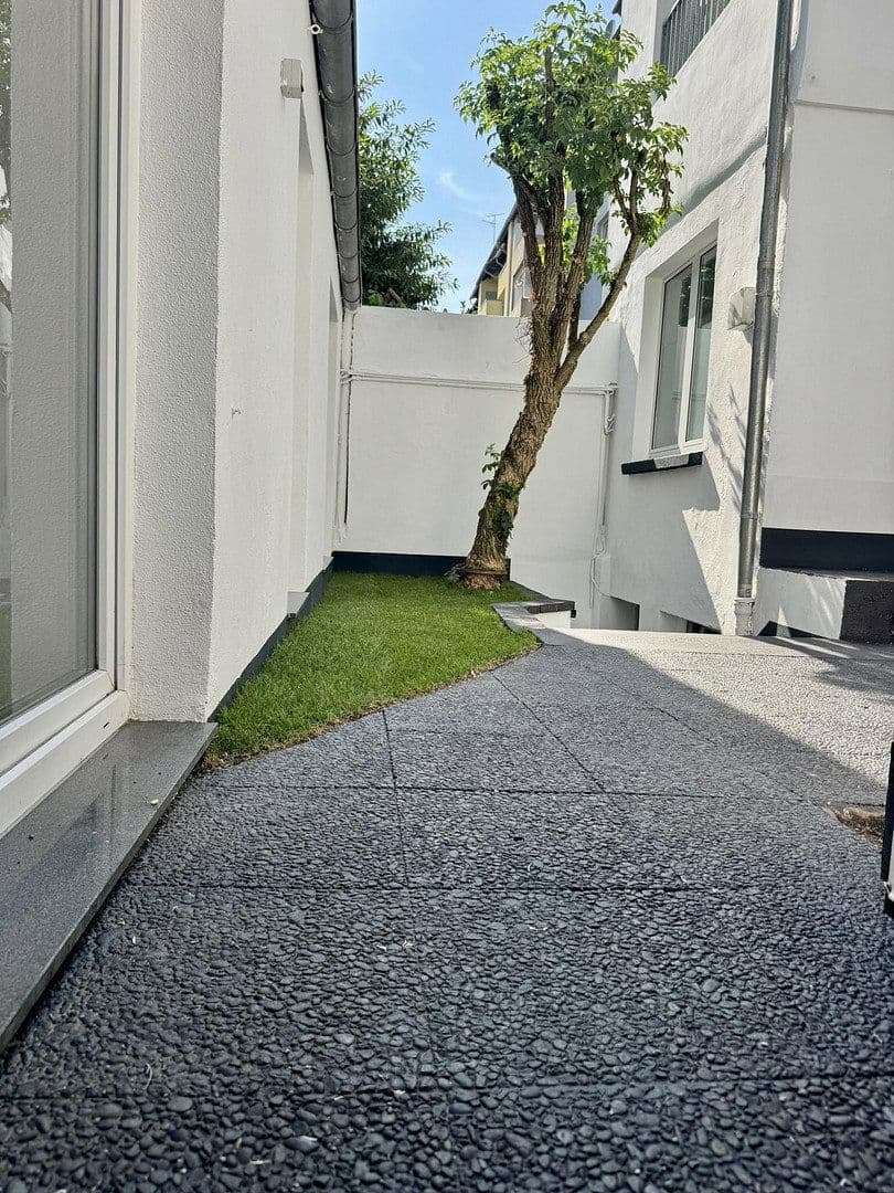 Prenájom bytu 2-izbový 65 m², Birkenstraße 149, Düsseldorf, Severné Porýnie - Westfálsko Prenájom bytu 2-izbový 65 m², Birkenstraße 149, Düsseldorf, Severné Porýnie - Westfálsko