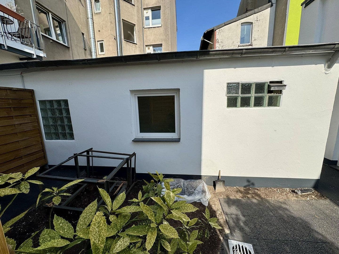 Prenájom bytu 2-izbový 65 m², Birkenstraße 149, Düsseldorf, Severné Porýnie - Westfálsko Prenájom bytu 2-izbový 65 m², Birkenstraße 149, Düsseldorf, Severné Porýnie - Westfálsko