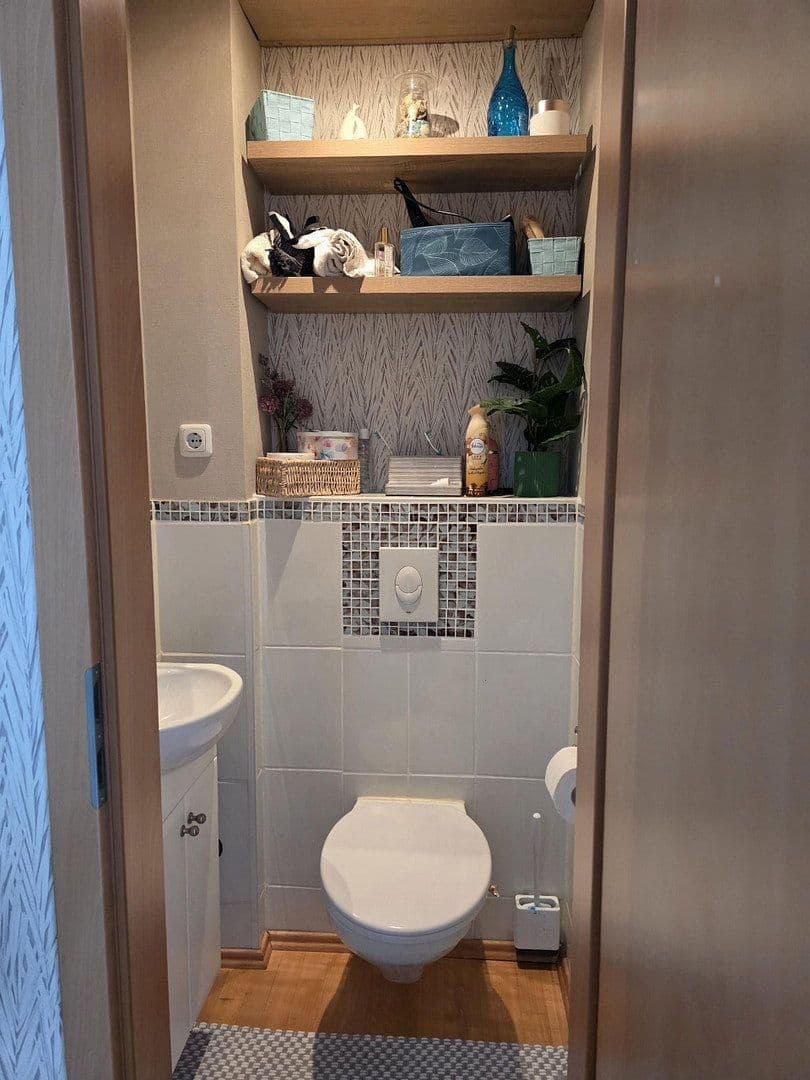 Predaj domu 127 m², pozemok 175 m², Aschaffenburg, Bavorsko Predaj domu 127 m², pozemok 175 m², Aschaffenburg, Bavorsko