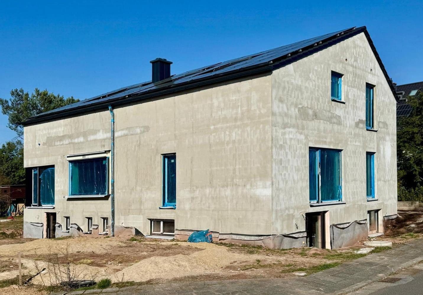 Predaj domu 341 m², pozemok 741 m², Rödermark, Hesensko Predaj domu 341 m², pozemok 741 m², Rödermark, Hesensko