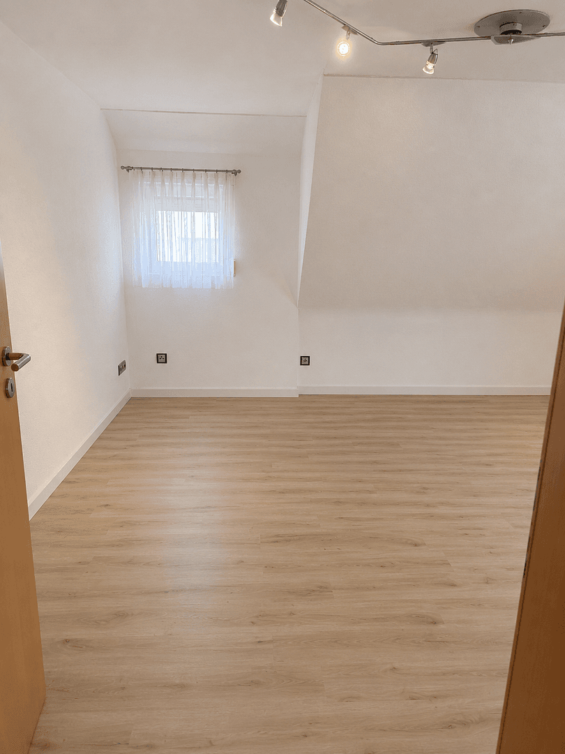 Prenájom bytu 3-izbový 66 m², Villingen-Schwenningen, Bádensko-Wurttembersko Prenájom bytu 3-izbový 66 m², Villingen-Schwenningen, Bádensko-Wurttembersko