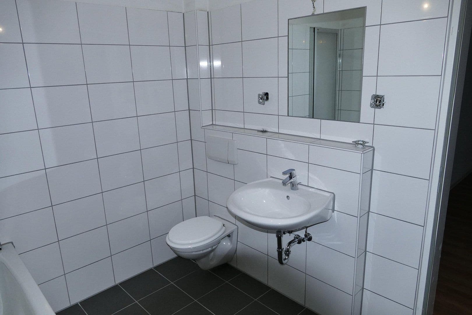 Prenájom bytu 2-izbový 74 m², Plaidt, Porýnie-Falcko Prenájom bytu 2-izbový 74 m², Plaidt, Porýnie-Falcko