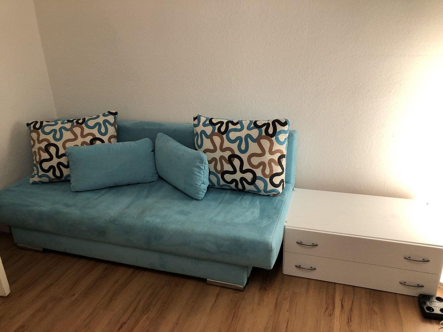 Prenájom bytu 1-izbový 37 m², Berlin-Steglitz, Berlín Prenájom bytu 1-izbový 37 m², Berlin-Steglitz, Berlín
