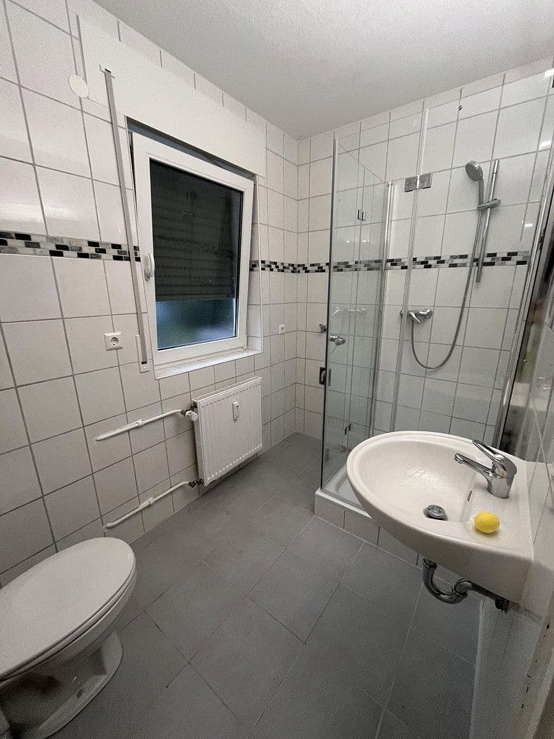 Prenájom bytu 1-izbový 38 m², Lörrach, Bádensko-Wurttembersko Prenájom bytu 1-izbový 38 m², Lörrach, Bádensko-Wurttembersko