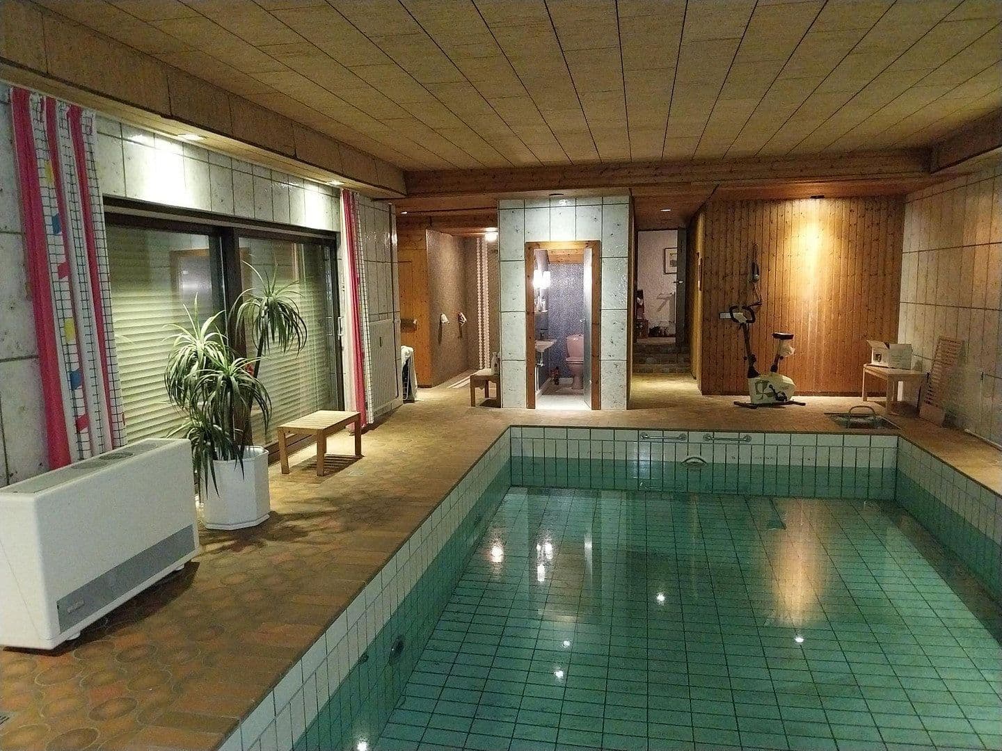 Predaj domu 436 m², pozemok 2.945 m², Warmensteinach, Bavorsko Predaj domu 436 m², pozemok 2.945 m², Warmensteinach, Bavorsko