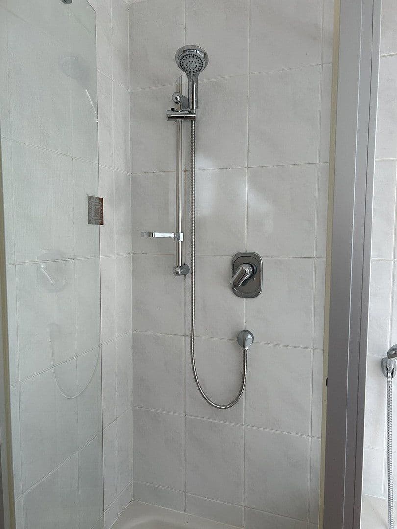 Prenájom bytu 2-izbový 70 m², Niedernhausen, Hesensko Prenájom bytu 2-izbový 70 m², Niedernhausen, Hesensko