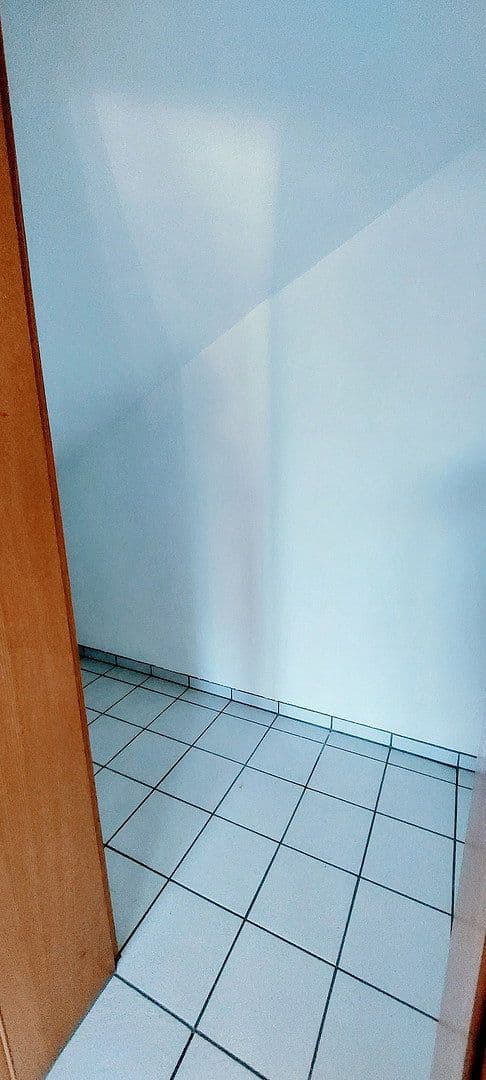 Prenájom kancelárie 58 m², Tratmoos 22, Niederneuching / Wolfsleben, Bavorsko Prenájom kancelárie 58 m², Tratmoos 22, Niederneuching / Wolfsleben, Bavorsko