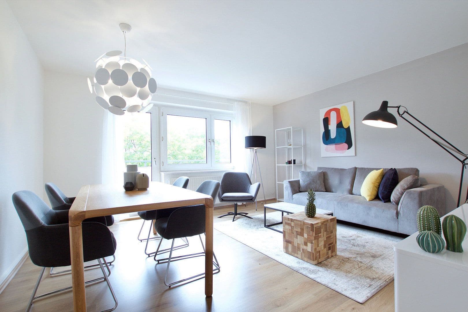 Prenájom bytu 3-izbový 65 m², Frankfurt am Main, Hesensko Prenájom bytu 3-izbový 65 m², Frankfurt am Main, Hesensko