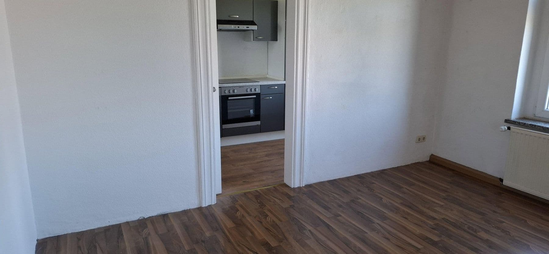Prenájom bytu 3-izbový 60 m², Zeitzer-Str. 27, Kretzschau, Sasko-Anhaltsko Prenájom bytu 3-izbový 60 m², Zeitzer-Str. 27, Kretzschau, Sasko-Anhaltsko