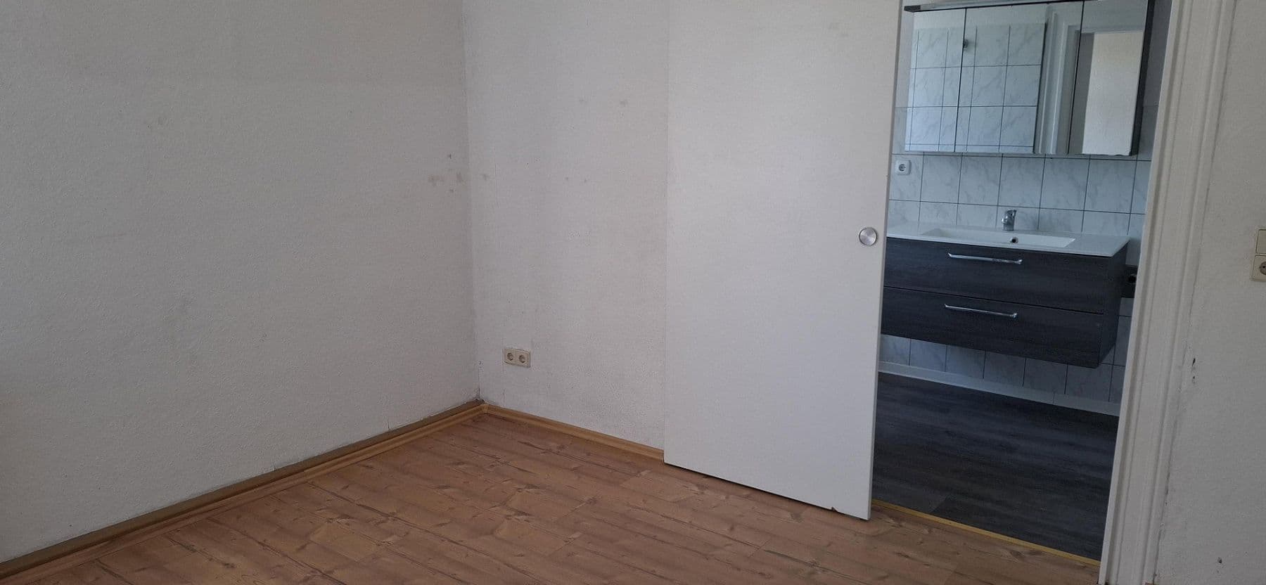 Prenájom bytu 3-izbový 60 m², Zeitzer-Str. 27, Kretzschau, Sasko-Anhaltsko Prenájom bytu 3-izbový 60 m², Zeitzer-Str. 27, Kretzschau, Sasko-Anhaltsko