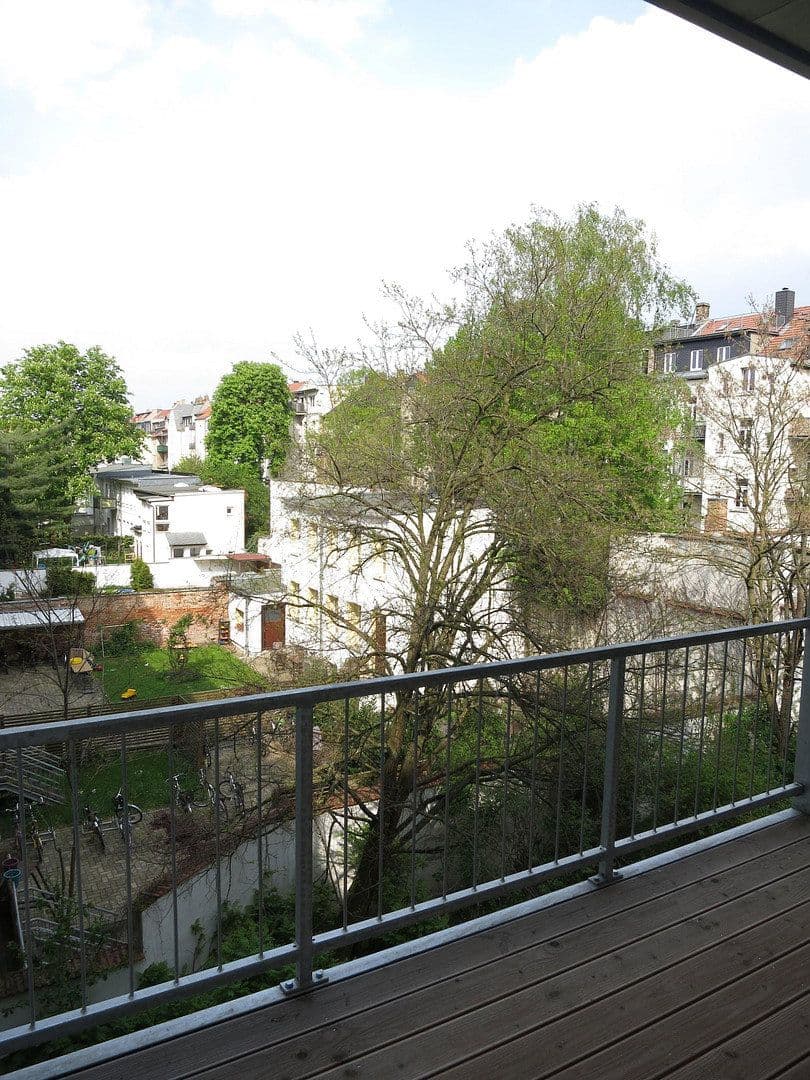 Prenájom bytu 2-izbový 61 m², Oeserstr. 40, Leipzig, Sasko Prenájom bytu 2-izbový 61 m², Oeserstr. 40, Leipzig, Sasko