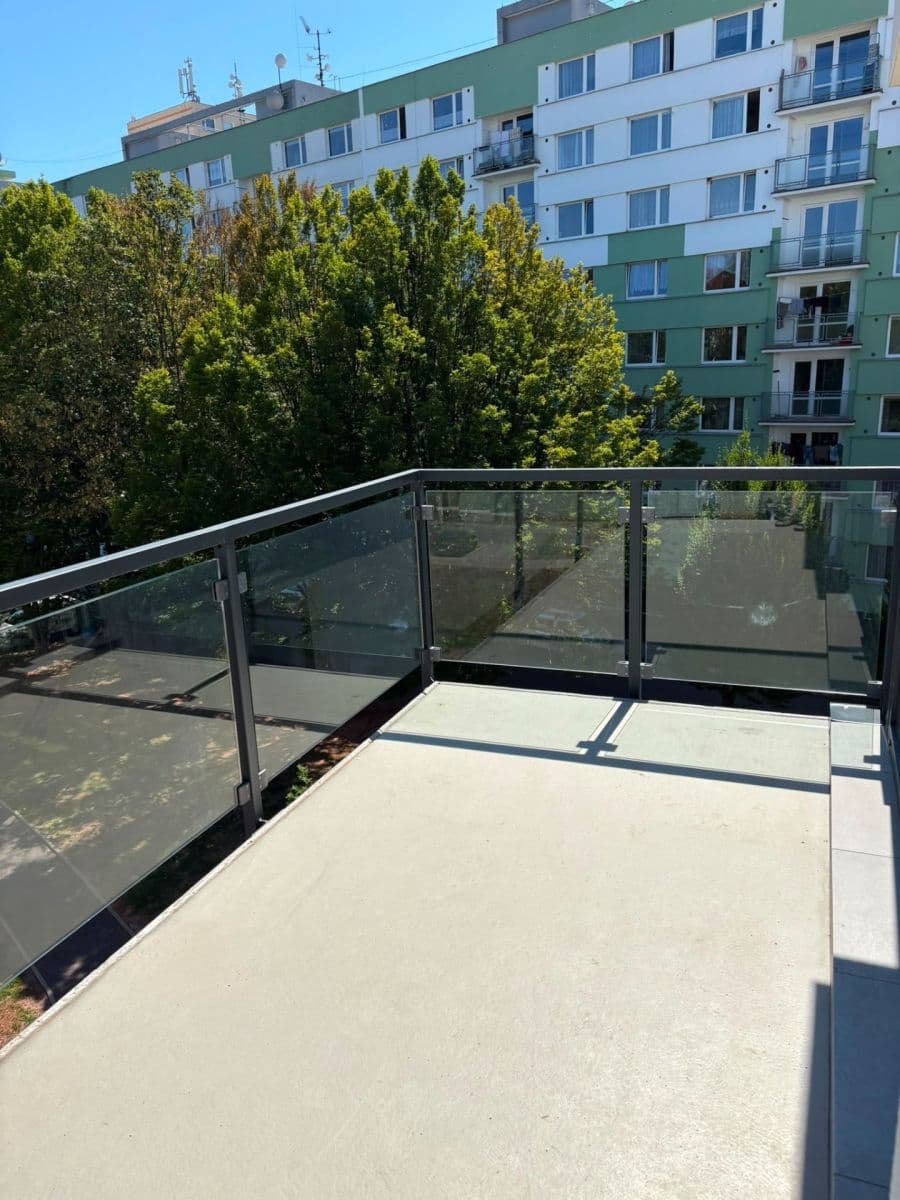 Predaj bytu 2-izbový 58 m², Chodská, Trutnov, Královéhradecký kraj Predaj bytu 2-izbový 58 m², Chodská, Trutnov, Královéhradecký kraj