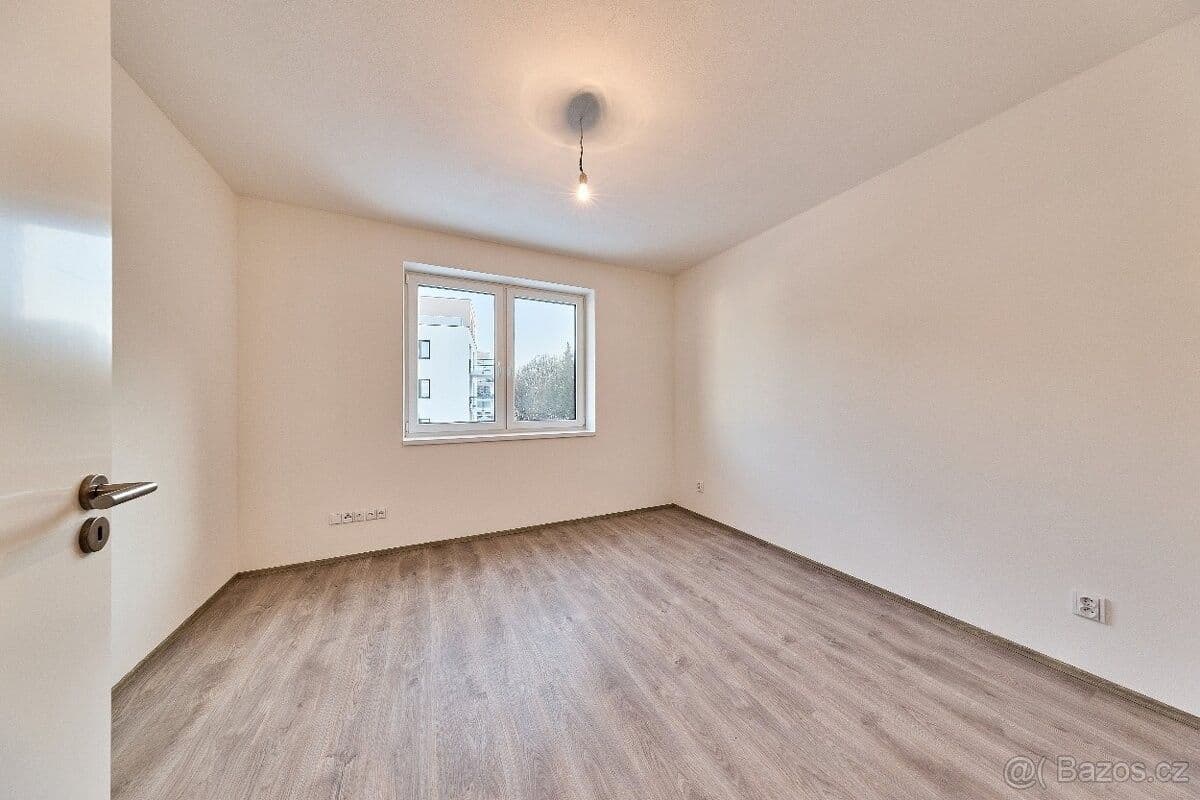 Predaj bytu 2-izbový 58 m², Chodská, Trutnov, Královéhradecký kraj Predaj bytu 2-izbový 58 m², Chodská, Trutnov, Královéhradecký kraj