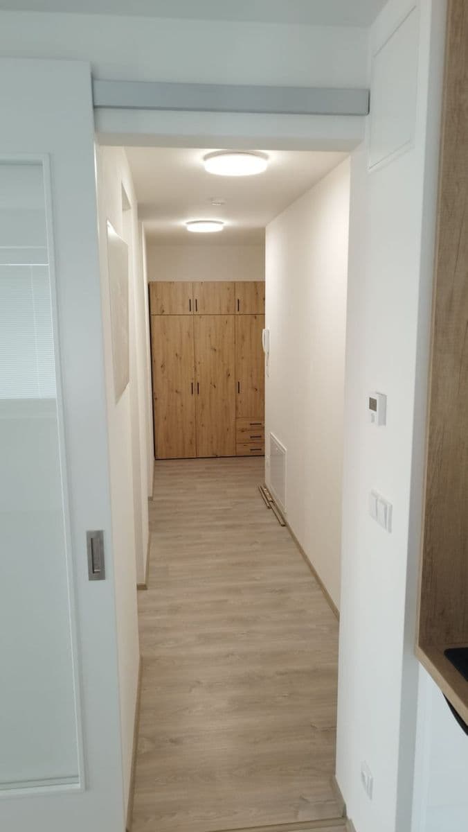 Predaj bytu 2-izbový 58 m², Chodská, Trutnov, Královéhradecký kraj Predaj bytu 2-izbový 58 m², Chodská, Trutnov, Královéhradecký kraj
