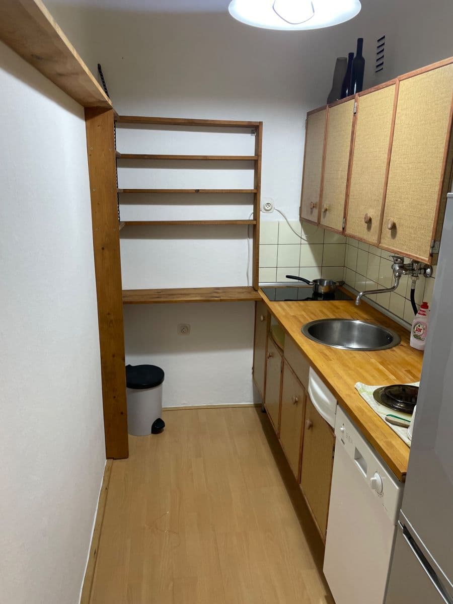Prenájom bytu 1-izbový 31 m², Studentská, Ostrava, Moravskoslezský kraj Prenájom bytu 1-izbový 31 m², Studentská, Ostrava, Moravskoslezský kraj