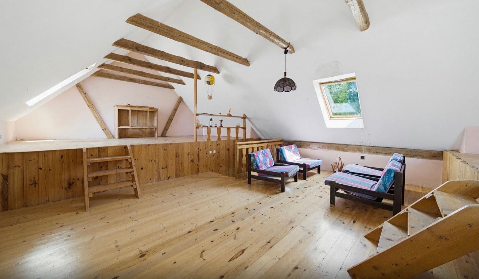 Predaj pozemku 105.000 m², Sadovská, Blatno, Ústecký kraj Predaj pozemku 105.000 m², Sadovská, Blatno, Ústecký kraj