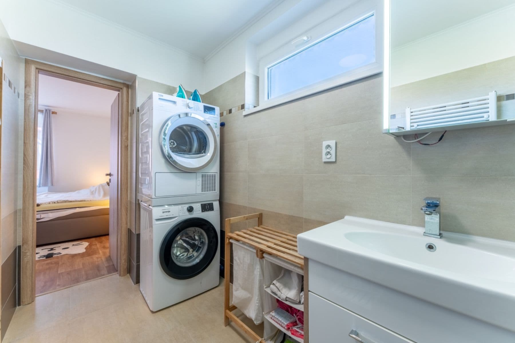 Predaj bytu 3-izbový 77 m², Olšová, Praha, Praha Predaj bytu 3-izbový 77 m², Olšová, Praha, Praha