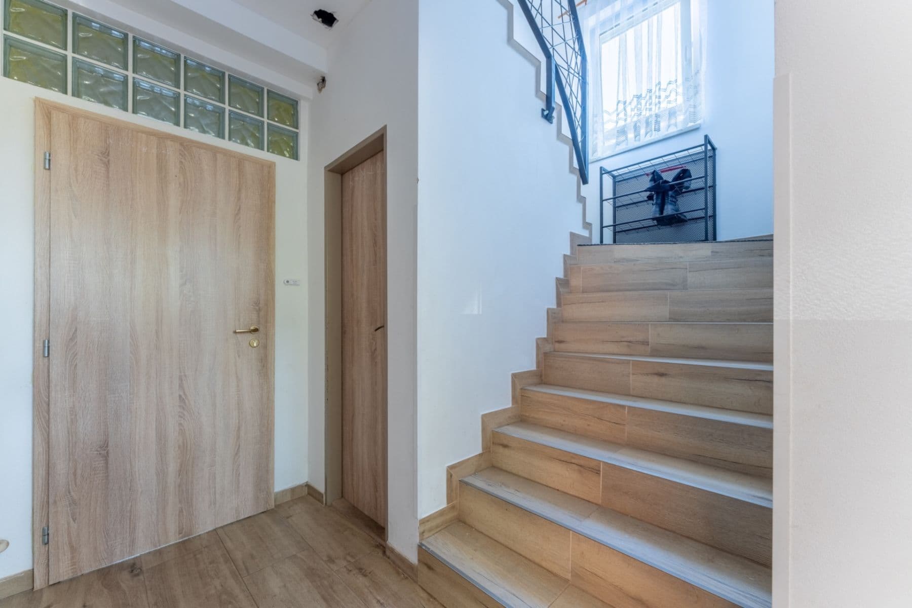 Predaj bytu 3-izbový 77 m², Olšová, Praha, Praha Predaj bytu 3-izbový 77 m², Olšová, Praha, Praha