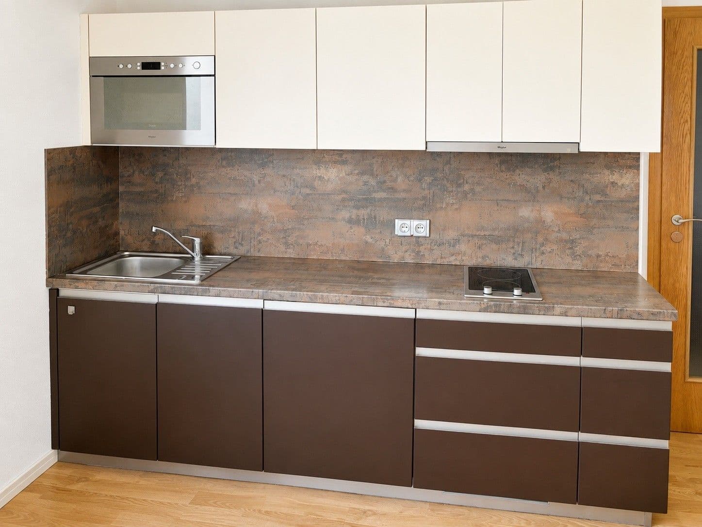 Predaj bytu 1-izbový 29 m², Sazovická, Praha, Praha Predaj bytu 1-izbový 29 m², Sazovická, Praha, Praha