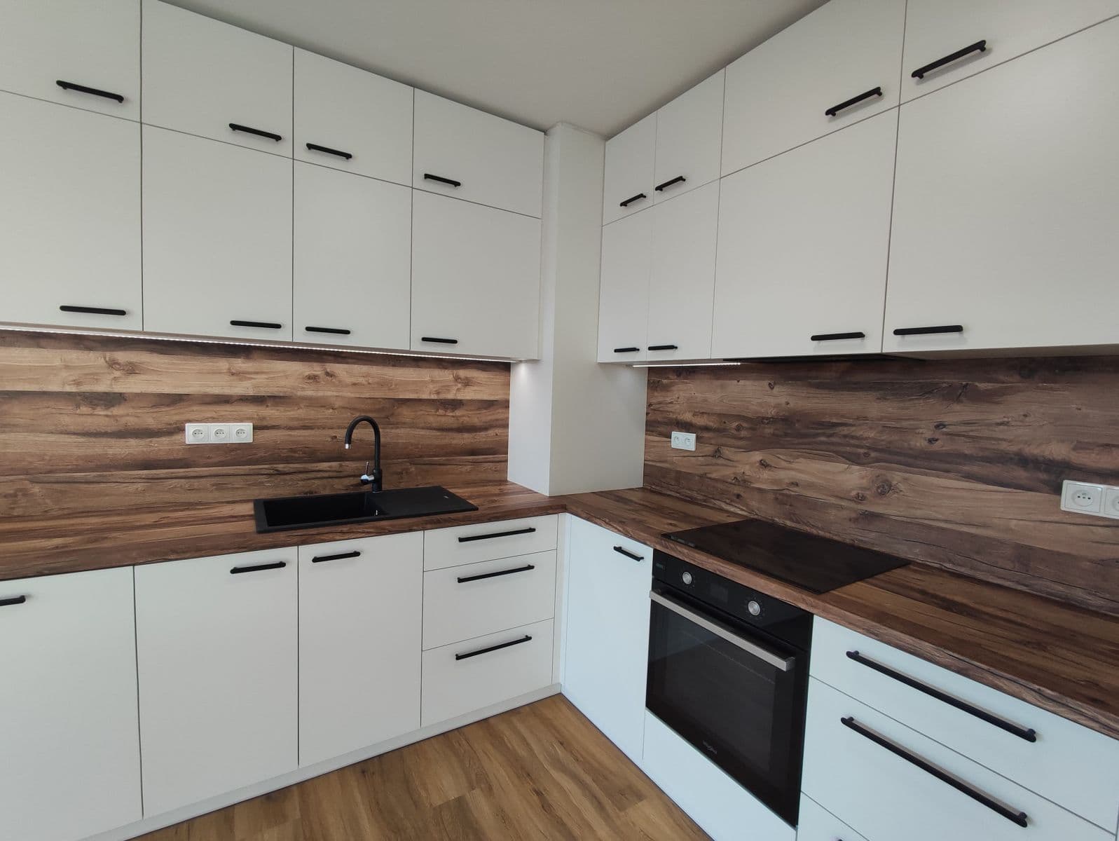 Prenájom bytu 2-izbový 45 m², Školní, Svitávka, Jihomoravský kraj Prenájom bytu 2-izbový 45 m², Školní, Svitávka, Jihomoravský kraj