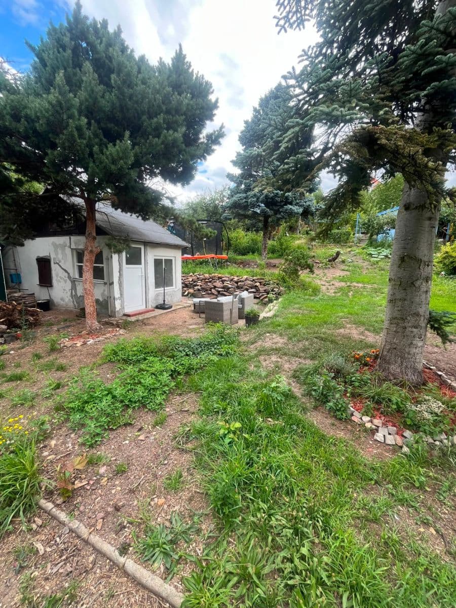 Prenájom rekreačného objektu 20 m², pozemok 400 m², Zlatnice, Praha, Praha Prenájom rekreačného objektu 20 m², pozemok 400 m², Zlatnice, Praha, Praha