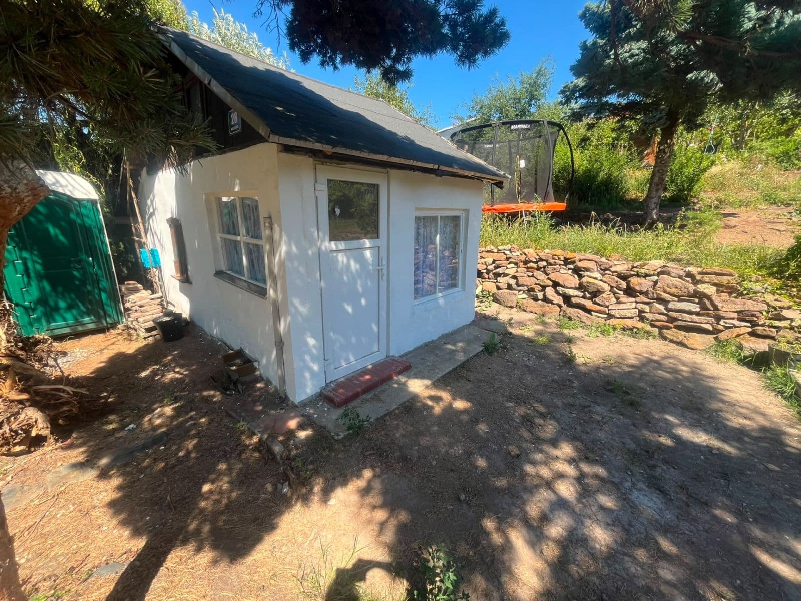 Prenájom rekreačného objektu 20 m², pozemok 400 m², Zlatnice, Praha, Praha Prenájom rekreačného objektu 20 m², pozemok 400 m², Zlatnice, Praha, Praha