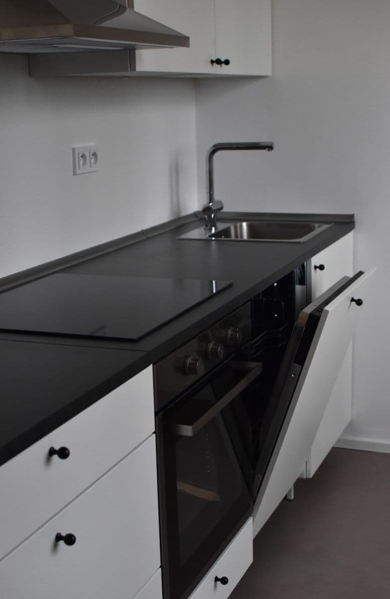 Predaj bytu 2-izbový 52 m², S. K. Neumanna, Stochov, Středočeský kraj Predaj bytu 2-izbový 52 m², S. K. Neumanna, Stochov, Středočeský kraj