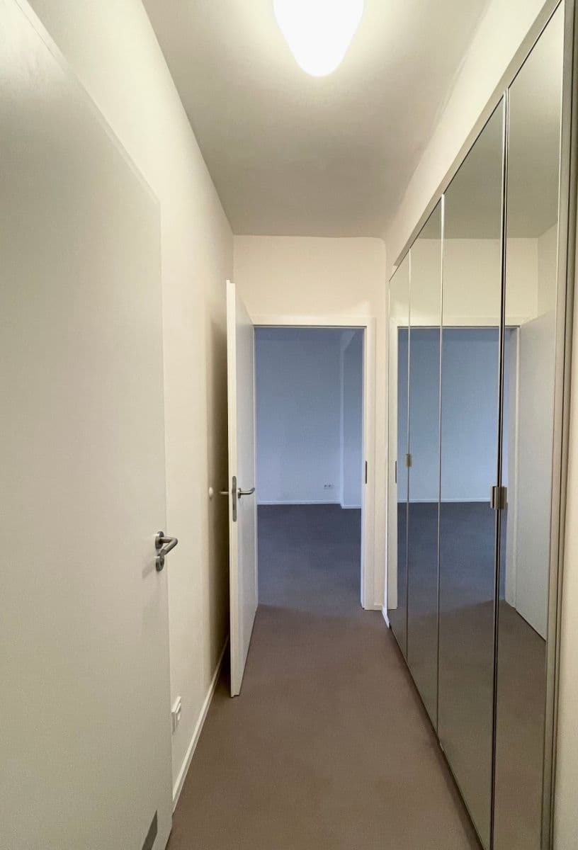 Predaj bytu 2-izbový 52 m², S. K. Neumanna, Stochov, Středočeský kraj Predaj bytu 2-izbový 52 m², S. K. Neumanna, Stochov, Středočeský kraj