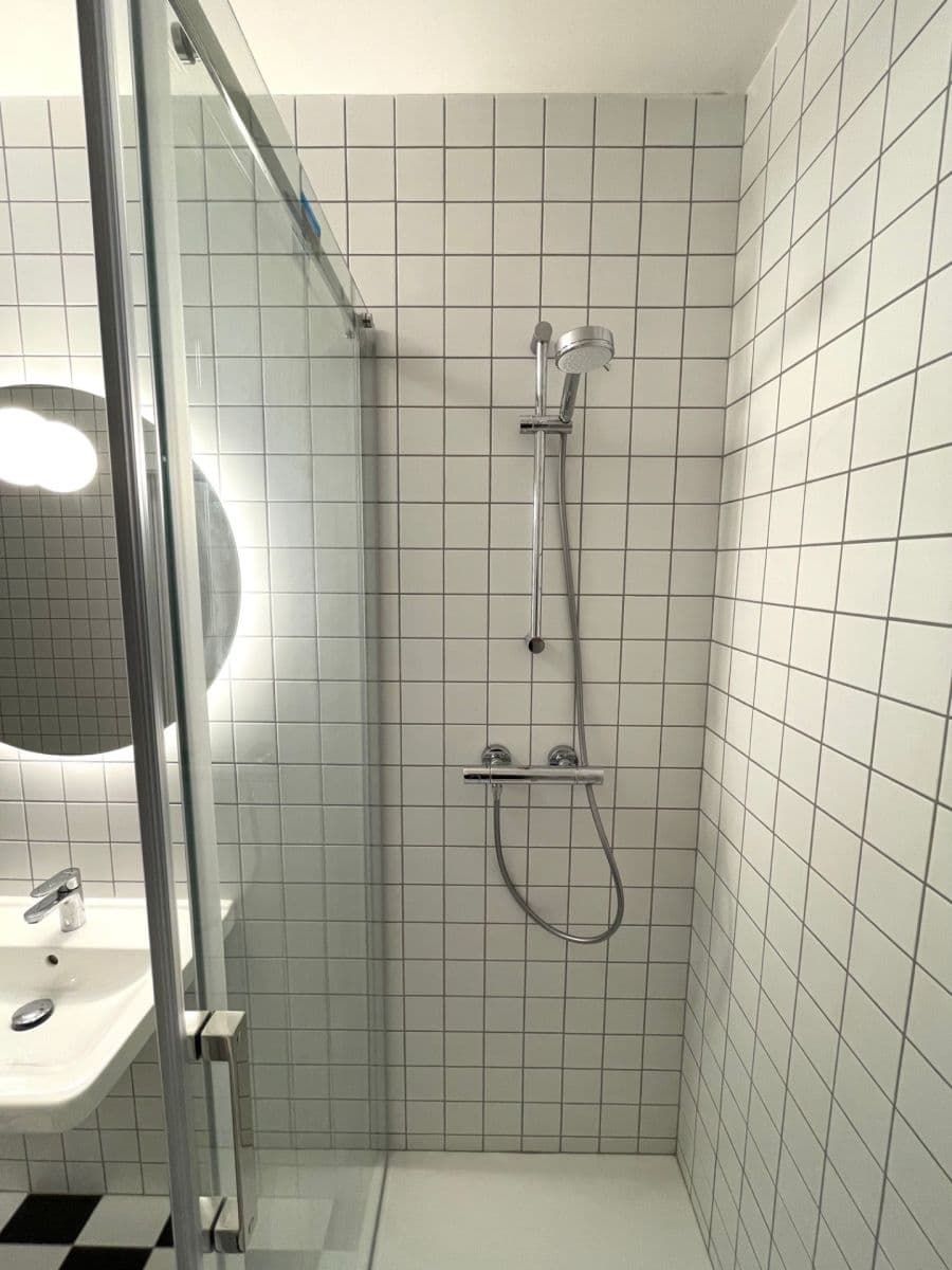 Predaj bytu 2-izbový 52 m², S. K. Neumanna, Stochov, Středočeský kraj Predaj bytu 2-izbový 52 m², S. K. Neumanna, Stochov, Středočeský kraj