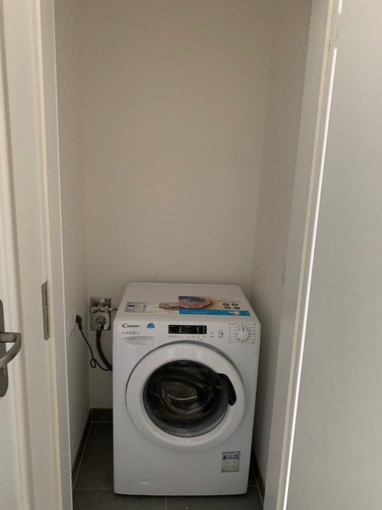Prenájom bytu 2-izbový 56 m², Nekvasilova, Praha, Praha Prenájom bytu 2-izbový 56 m², Nekvasilova, Praha, Praha