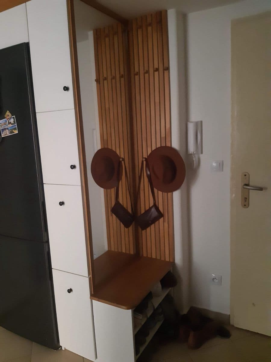 Prenájom bytu 3-izbový 52 m², Veletržní, Praha, Praha Prenájom bytu 3-izbový 52 m², Veletržní, Praha, Praha