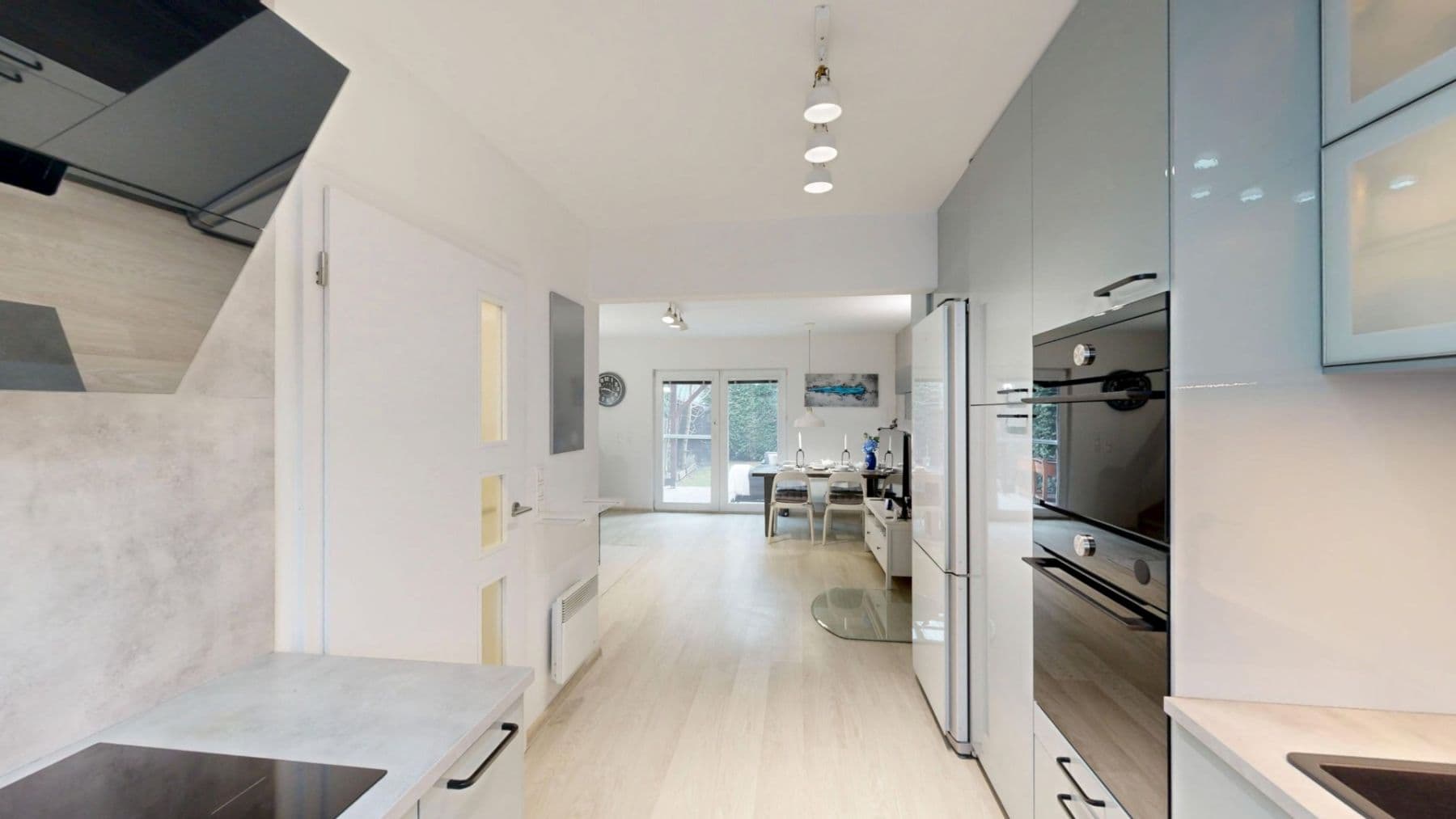 Prenájom domu 120 m², pozemok 60 m², Škvorecká, Úvaly, Středočeský kraj Prenájom domu 120 m², pozemok 60 m², Škvorecká, Úvaly, Středočeský kraj