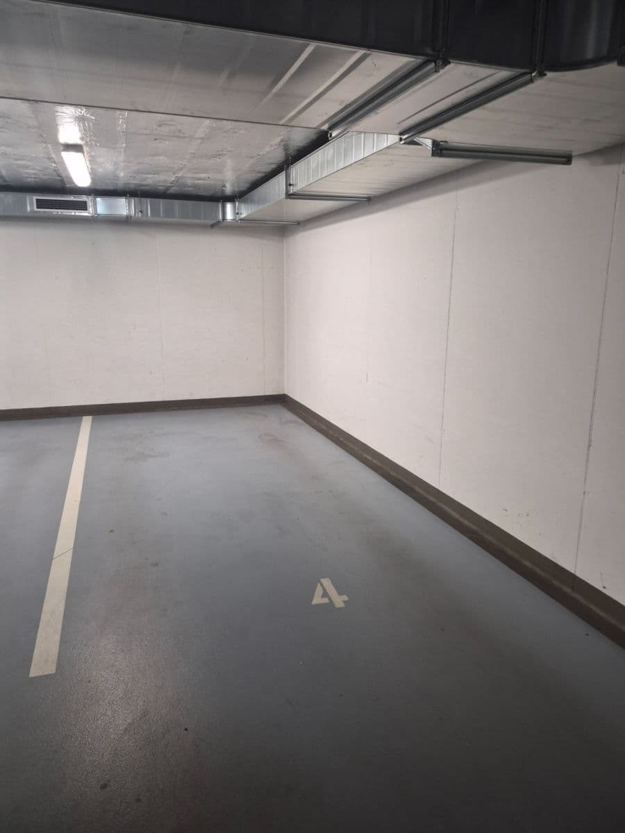 Prenájom bytu 2-izbový 63 m², Harlacherova, Praha, Praha Prenájom bytu 2-izbový 63 m², Harlacherova, Praha, Praha