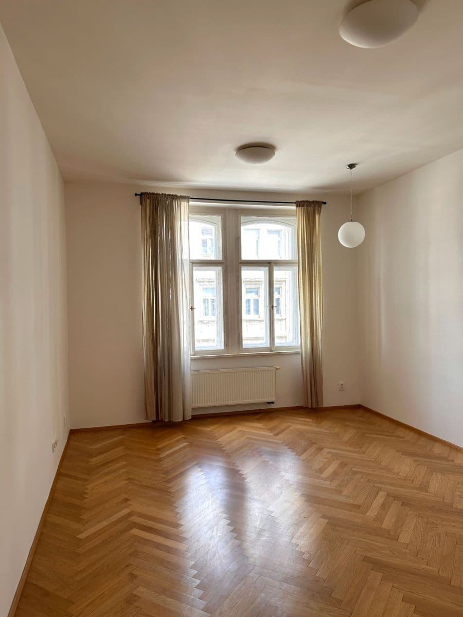 Prenájom bytu 2-izbový 50 m², Kotevní, Praha, Praha Prenájom bytu 2-izbový 50 m², Kotevní, Praha, Praha