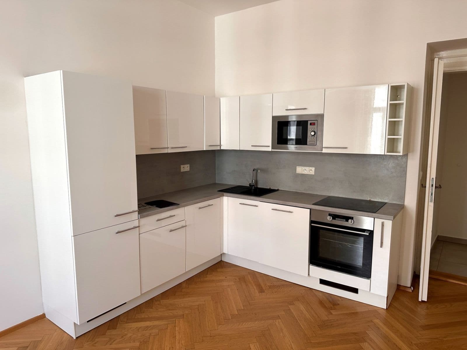 Prenájom bytu 2-izbový 50 m², Kotevní, Praha, Praha Prenájom bytu 2-izbový 50 m², Kotevní, Praha, Praha