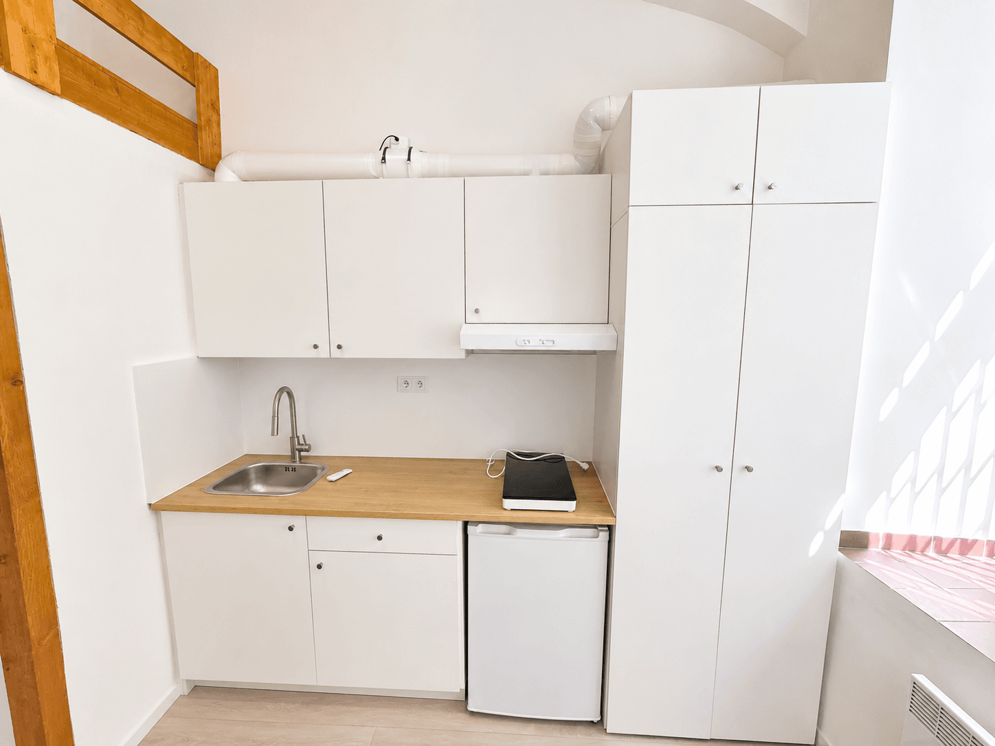 Prenájom bytu 1-izbový 12 m², U Smaltovny, Praha, Praha Prenájom bytu 1-izbový 12 m², U Smaltovny, Praha, Praha