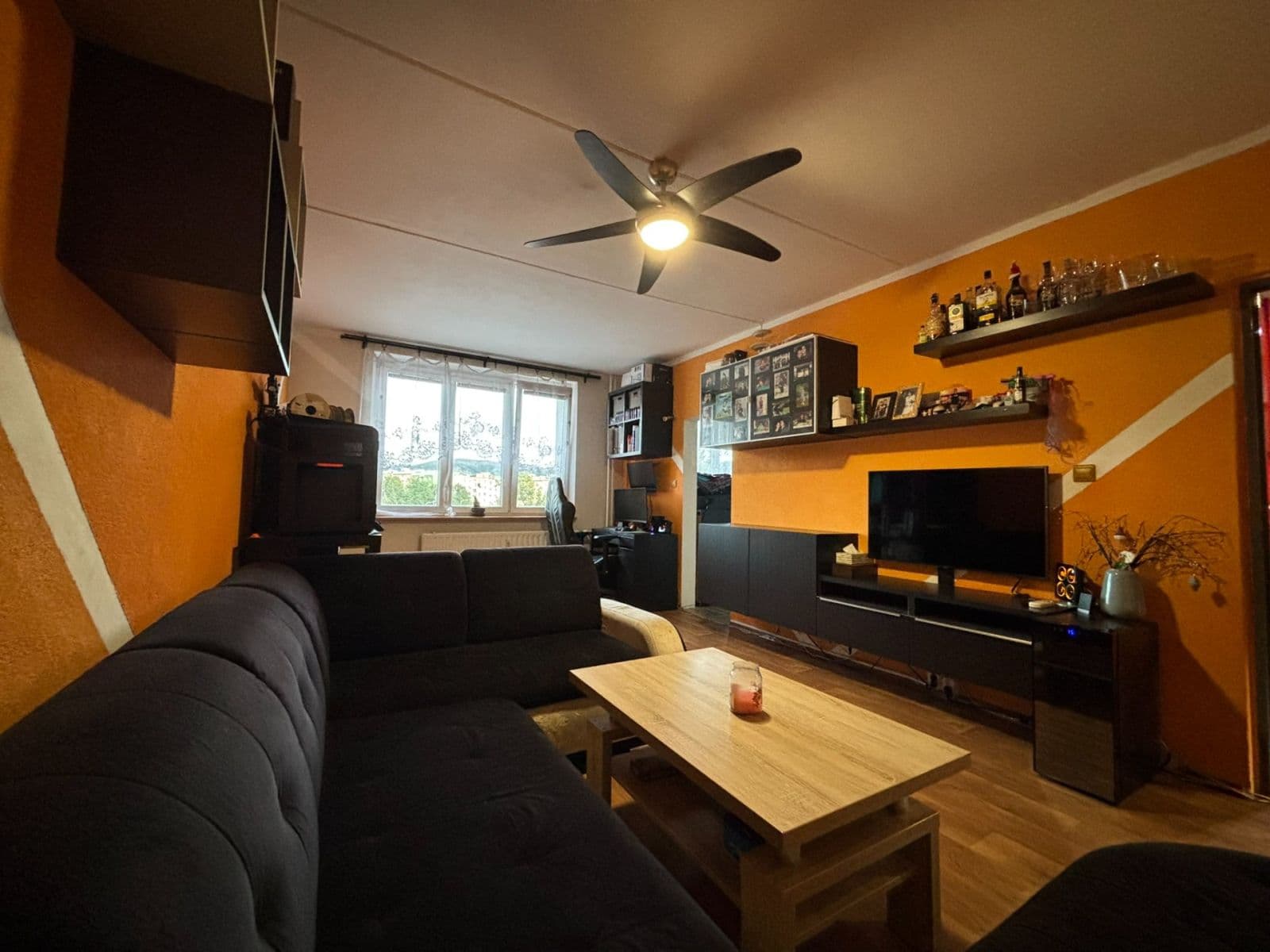 Predaj bytu 4-izbový 77 m², Závodu míru, Sokolov, Karlovarský kraj Predaj bytu 4-izbový 77 m², Závodu míru, Sokolov, Karlovarský kraj