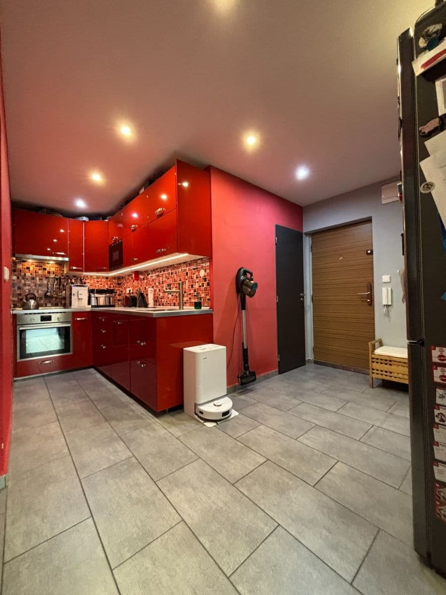 Predaj bytu 4-izbový 77 m², Závodu míru, Sokolov, Karlovarský kraj Predaj bytu 4-izbový 77 m², Závodu míru, Sokolov, Karlovarský kraj