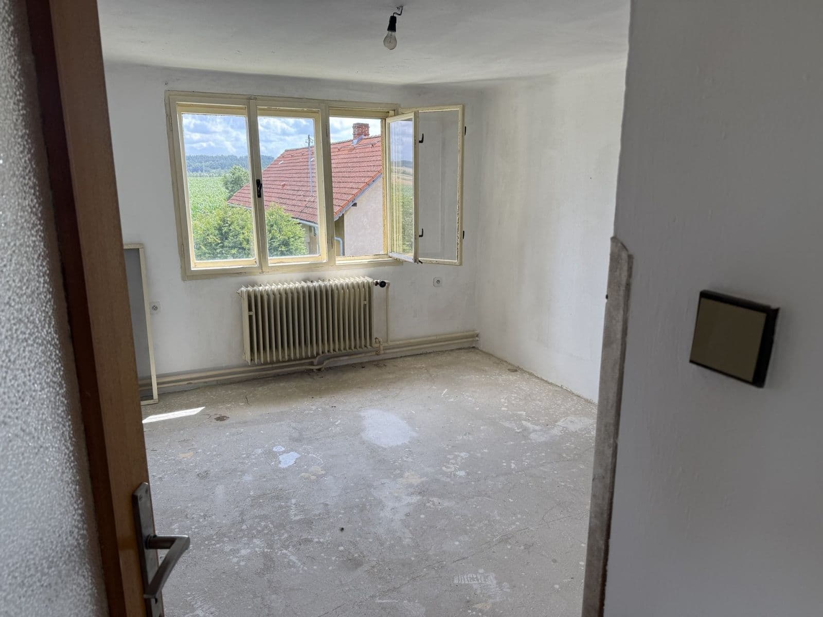 Predaj domu 180 m², pozemok 1.799 m², Staňkovice, Středočeský kraj Predaj domu 180 m², pozemok 1.799 m², Staňkovice, Středočeský kraj
