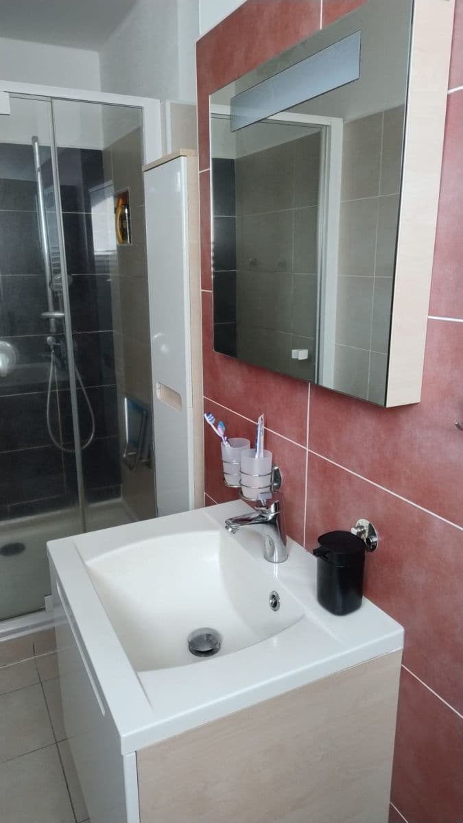 Predaj bytu 4-izbový 88 m², Obecnice, Středočeský kraj Predaj bytu 4-izbový 88 m², Obecnice, Středočeský kraj