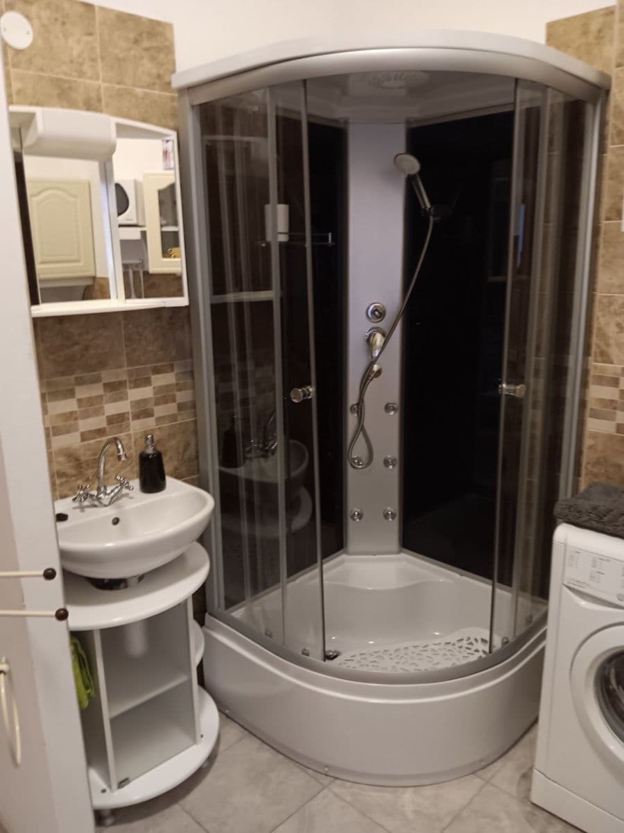 Prenájom bytu 1-izbový 23 m², Svatoslavova, Praha, Praha Prenájom bytu 1-izbový 23 m², Svatoslavova, Praha, Praha