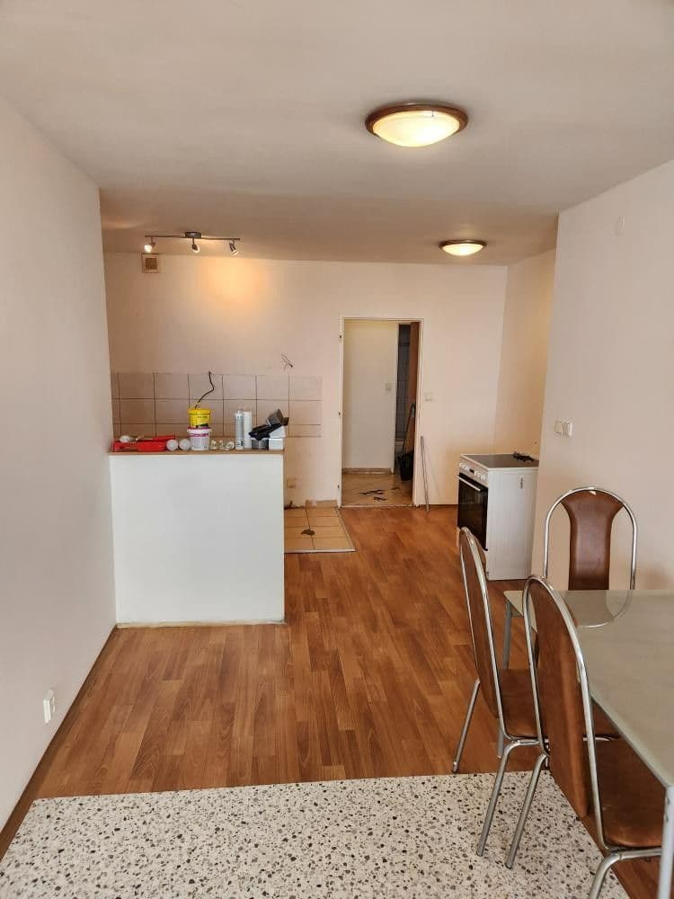 Prenájom bytu 2-izbový 59 m², Řešovská, Praha, Praha Prenájom bytu 2-izbový 59 m², Řešovská, Praha, Praha