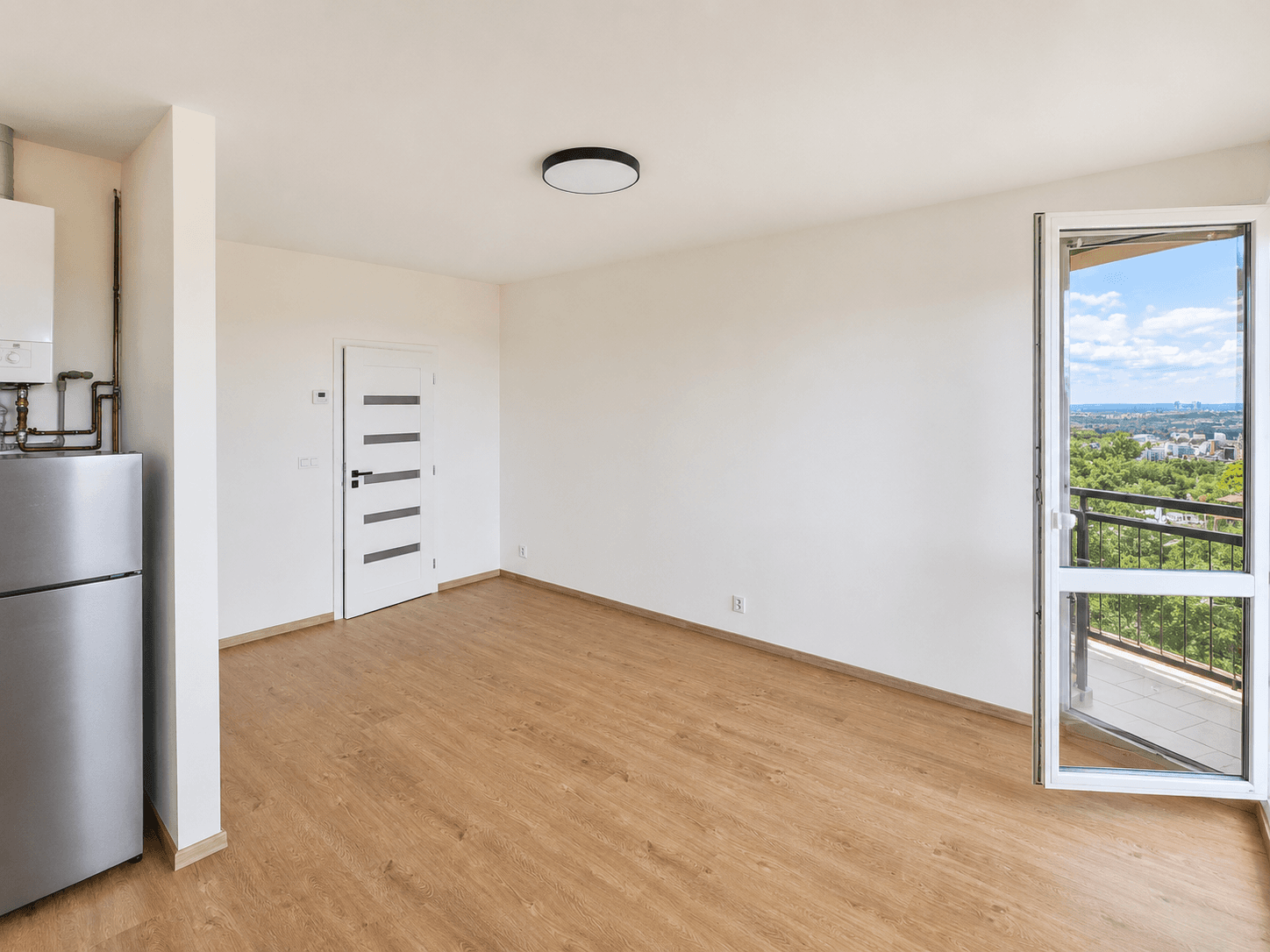 Prenájom bytu 4-izbový 84 m², Klíčanská, Praha, Praha Prenájom bytu 4-izbový 84 m², Klíčanská, Praha, Praha
